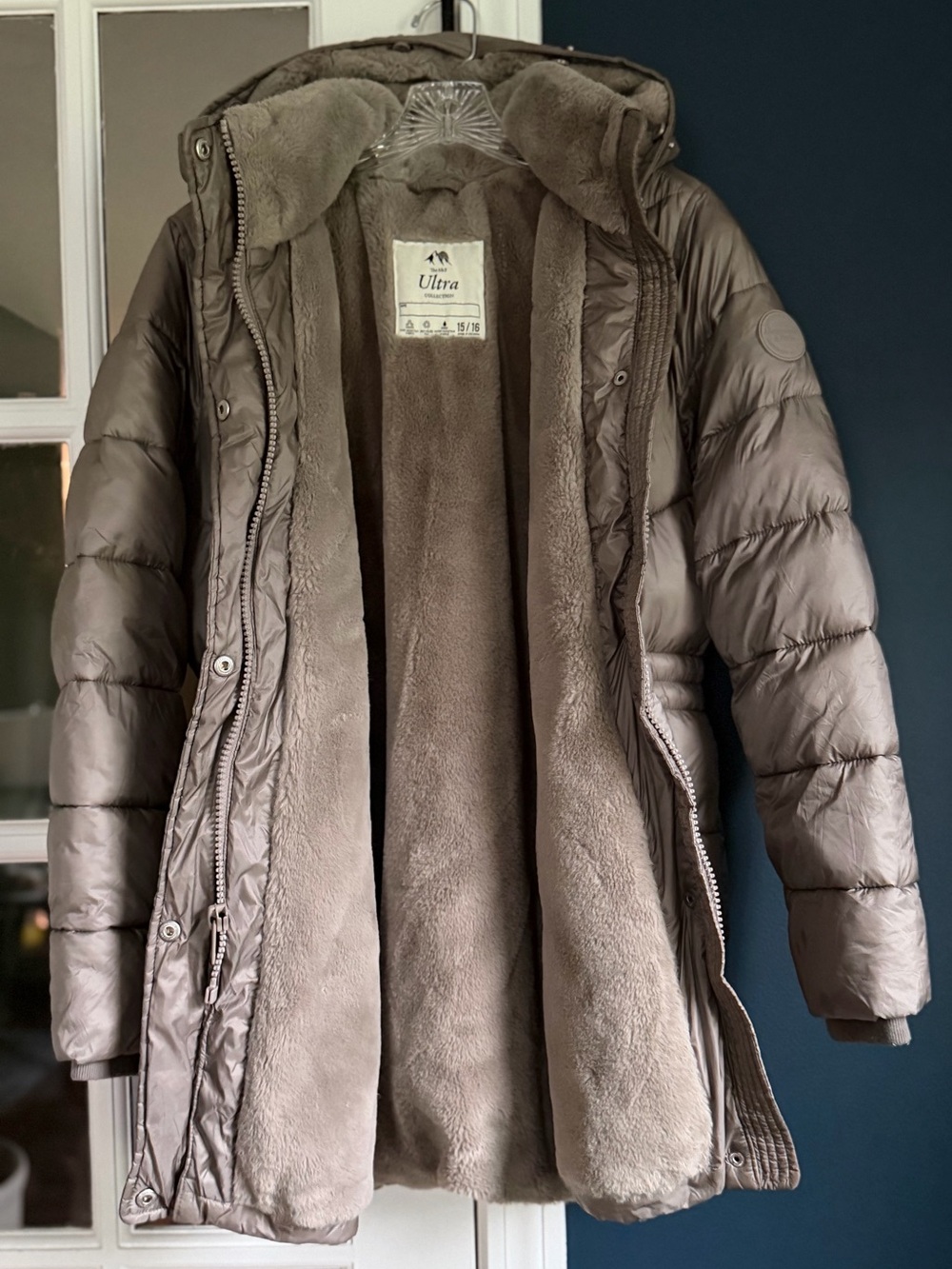 a&f Ultra Hooded Parka, Light Taupe | Size 15/16